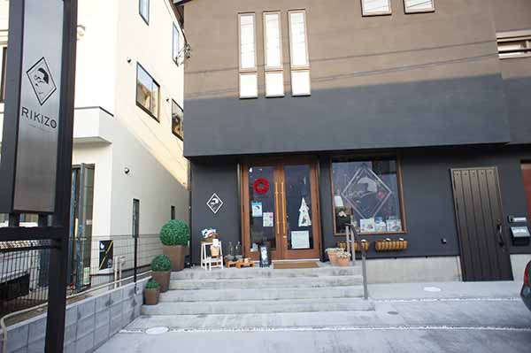 鎌倉長谷のセレクトショップ看板