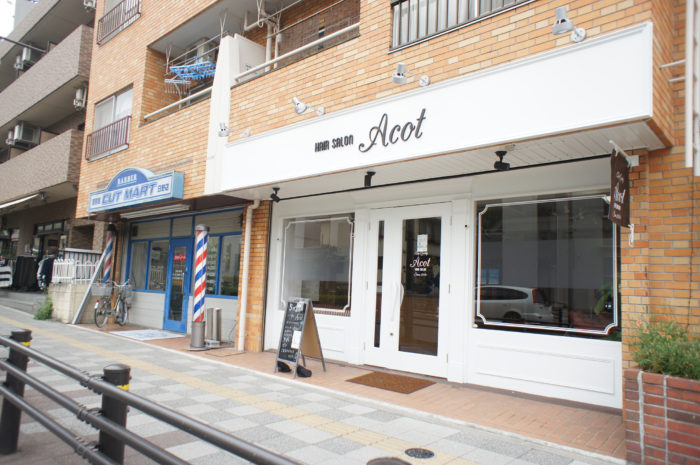 東京のヘアーサロン外観デザイン