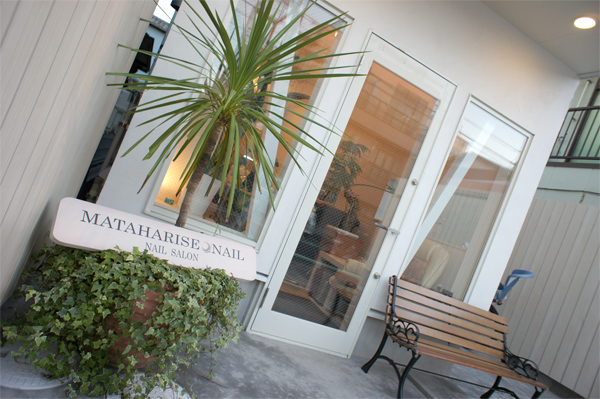 東京神奈川デザイン看板、サインポスト、signpost、海老名、ネイルサロン、デザイン、看板、おしゃれ