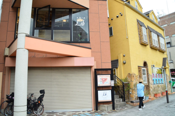 ロゴ　看板　ファサード　デザイン